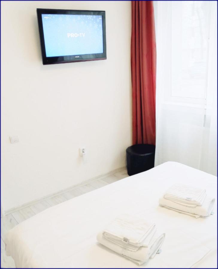Smart Apartament Piatra Neamţ Exteriör bild